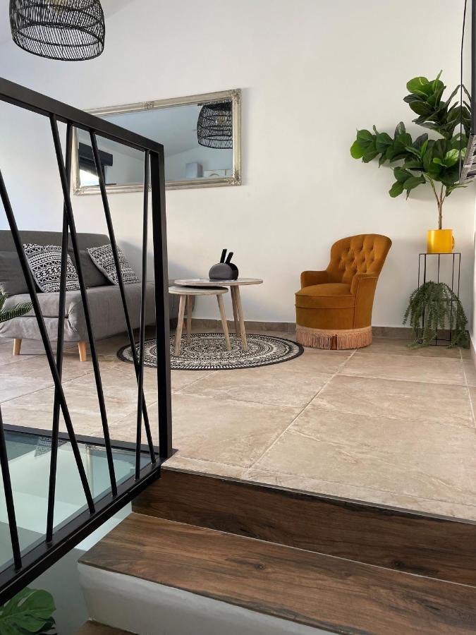 Duplex T3 Climatisé Plein Centre Terrasse Vue * La Ciotat